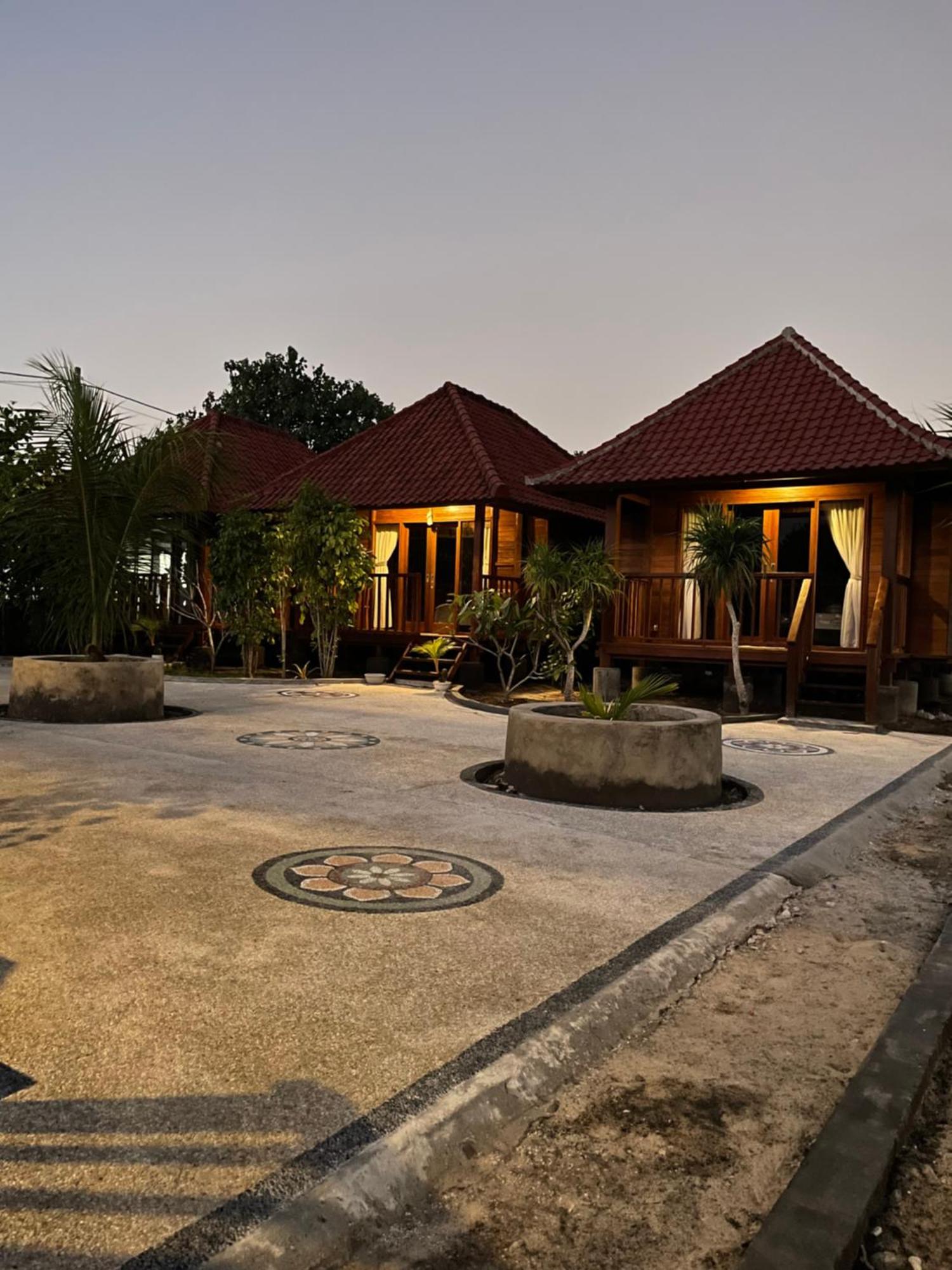 Mangrove Beach Hut Lembongan Exteriör bild